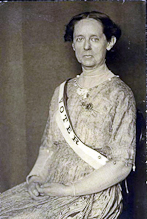 aliceparksuffragete1930s(paha) copy 2